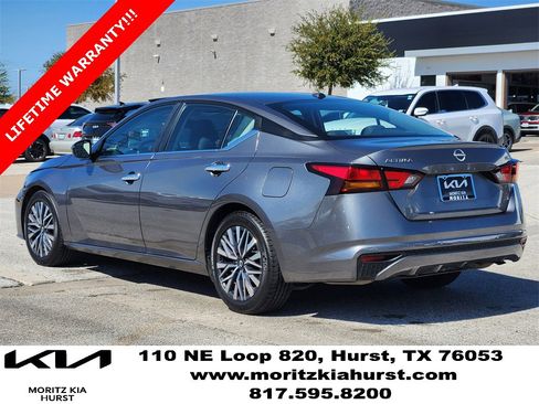 Used 2023 Nissan Altima 2.5 SV image 6