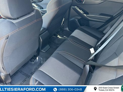 Used 2023 Subaru Crosstrek 2.0i Premium w/ Popular Package #4 image 8