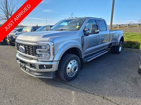 Used 2024 Ford F450 Lariat image 1