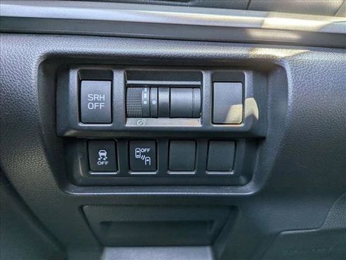 Used 2018 Subaru Impreza 2.0i Limited AWD/4WD image 16