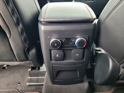 Certified 2022 Ford Explorer ST-Line w/ Class IV Trailer Tow Package image 15