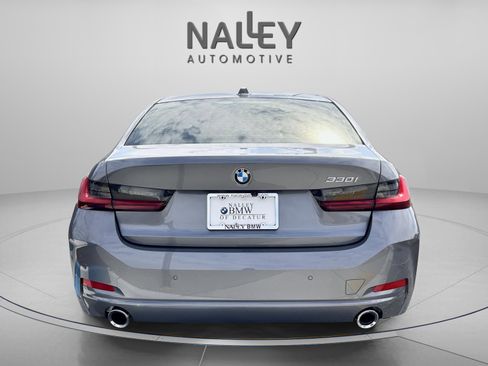 Used 2026 BMW 330i Sedan w/ Premium Package image 4