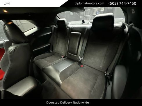 Used 2018 Dodge Challenger R/T Plus image 21