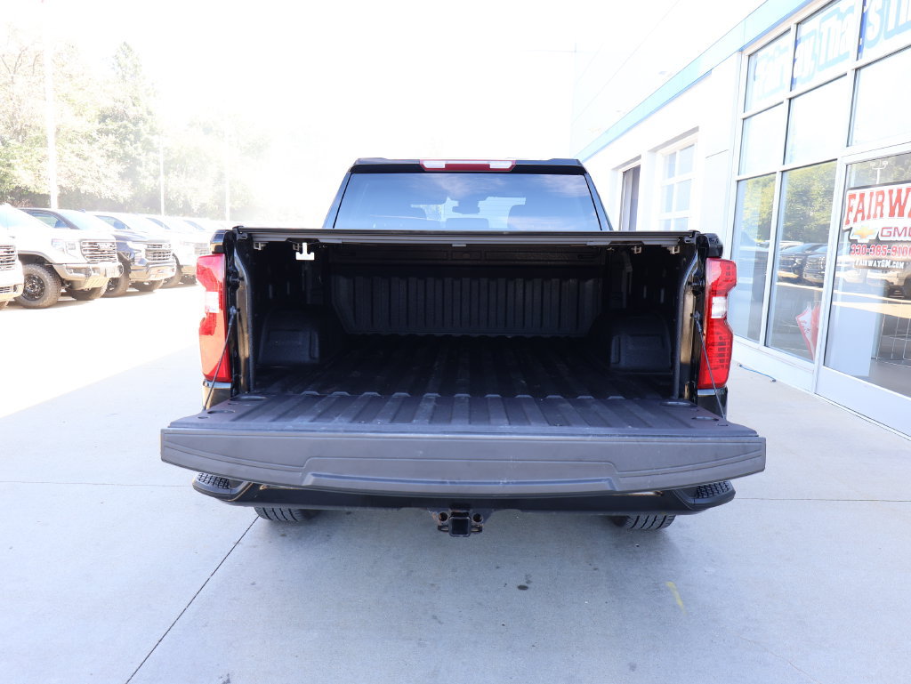Used 2023 Chevrolet Silverado 1500 Custom AWD/4WD image 32