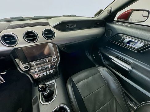 Used 2020 Ford Mustang GT Premium w/ Black Accent Package RWD image 11