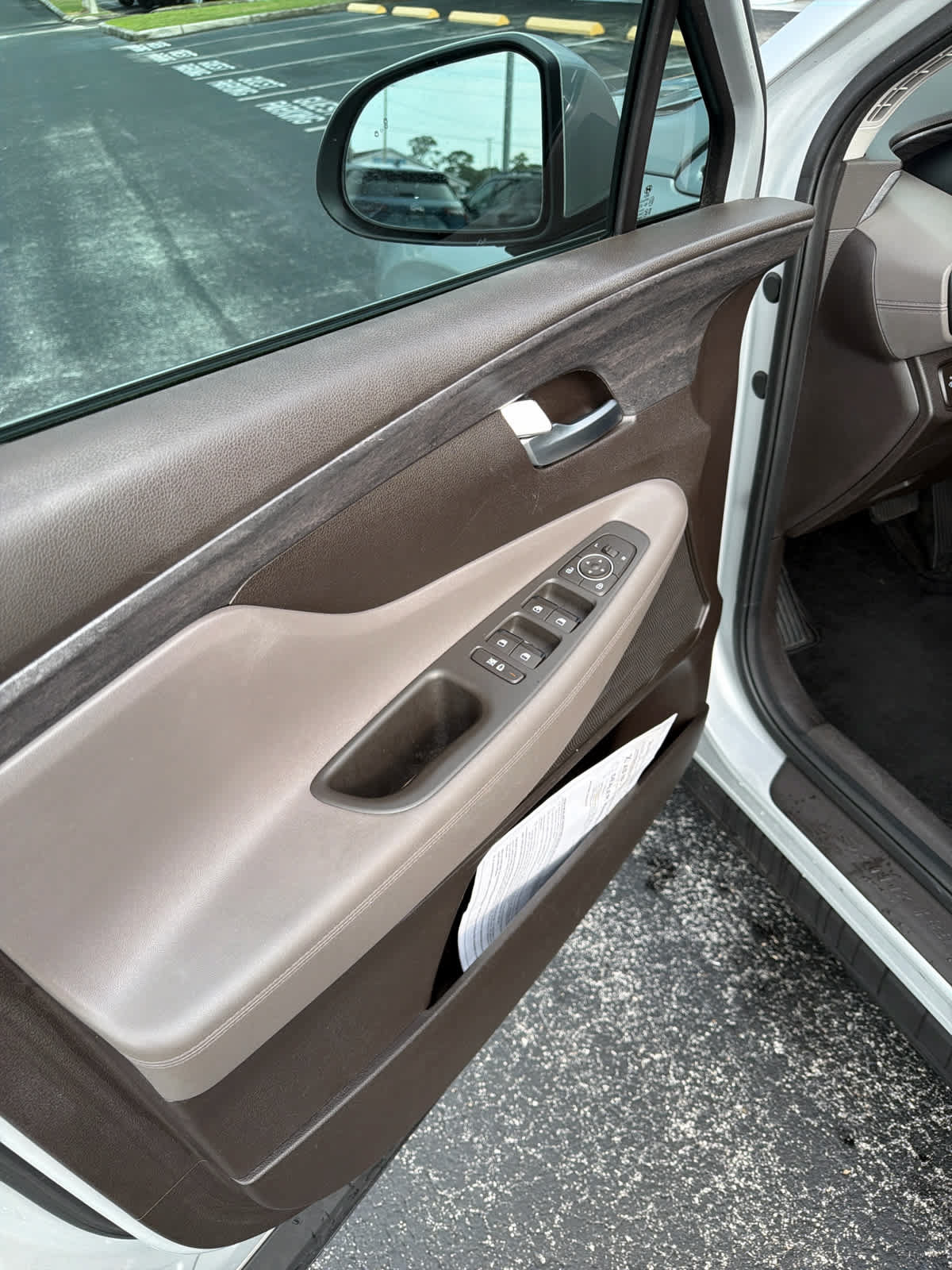 Used 2019 Hyundai Santa Fe SE FWD image 14