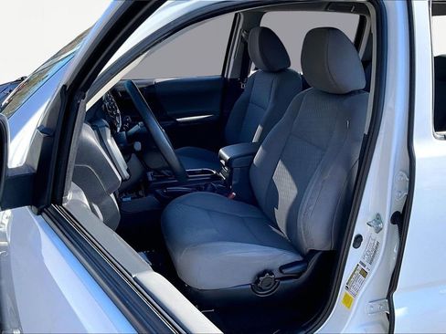 Used 2023 Toyota Tacoma SR image 17