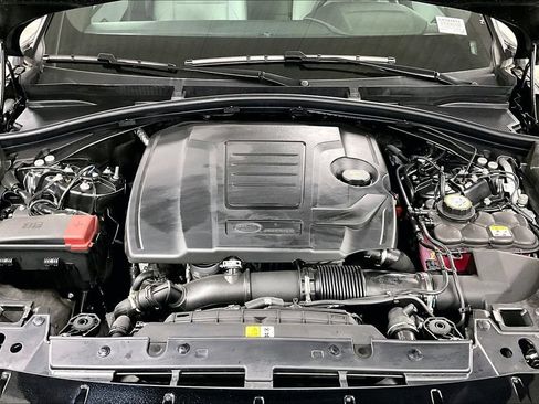 New 2026 Land Rover Range Rover Velar Dynamic SE AWD/4WD image 12