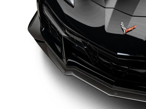 Used 2025 Chevrolet Corvette Z06 RWD image 7