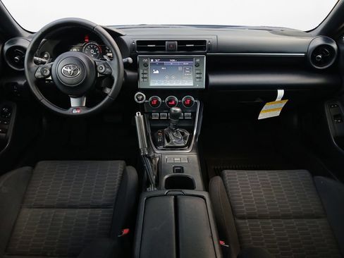 Used 2023 Toyota GR86 RWD image 20