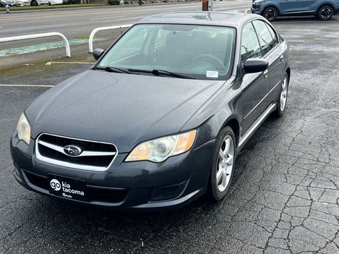 Used 2009 Subaru Legacy 2.5i Special Edition image 3