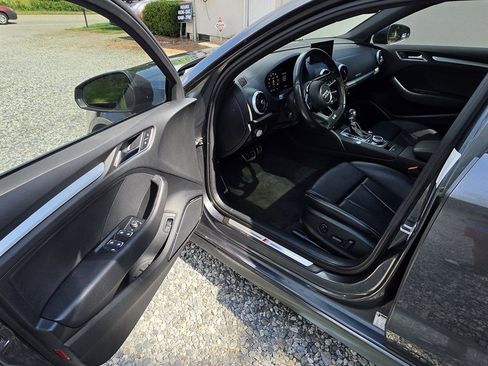 Used 2018 Audi S3 Prestige AWD/4WD image 8