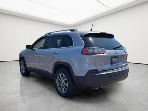 Used 2019 Jeep Cherokee Latitude Plus w/ Cold Weather Group AWD/4WD image 27