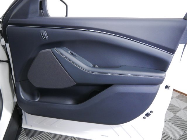 Certified 2023 Ford Mustang Mach-E Select AWD/4WD image 10