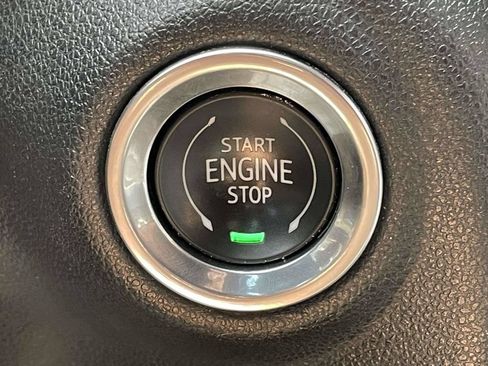 Used 2019 Chevrolet Silverado 1500 LT Trail Boss AWD/4WD image 25