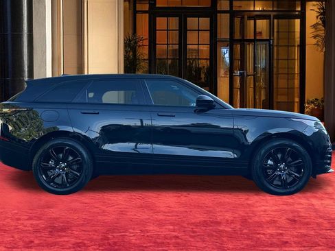 Used 2023 Land Rover Range Rover Velar R-Dynamic S image 9