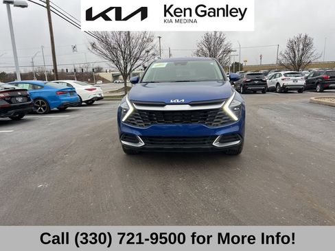 Certified 2025 Kia Sportage EX image 4