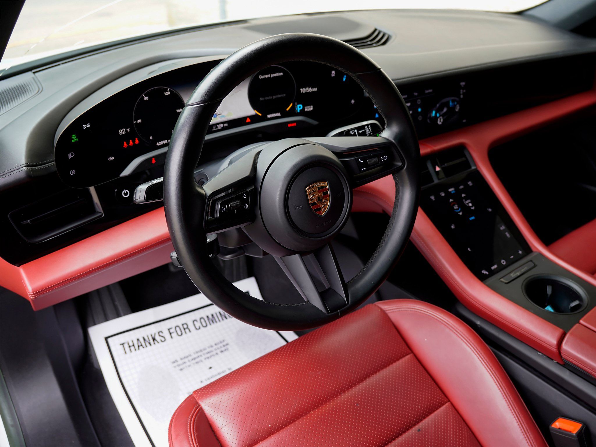 Used 2022 Porsche Taycan RWD image 3