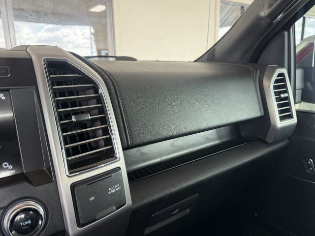 Used 2018 Ford F150 Platinum w/ Equipment Group 701A Luxury AWD/4WD image 26