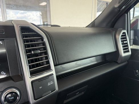 Used 2018 Ford F150 Platinum w/ Equipment Group 701A Luxury AWD/4WD image 26