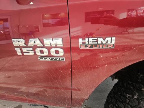 Used 2019 RAM 1500 Big Horn image 35