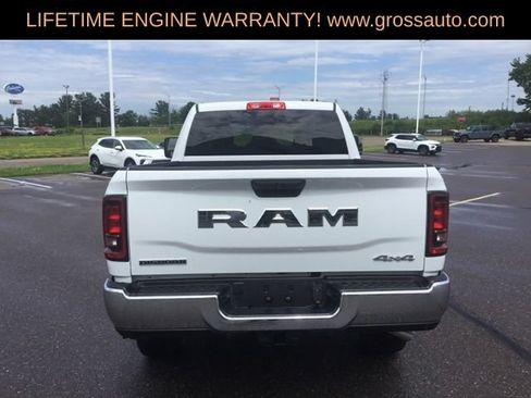 Used 2026 RAM 2500 Big Horn AWD/4WD image 7