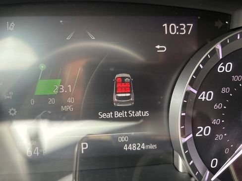 Used 2022 Toyota Highlander XLE AWD/4WD image 6