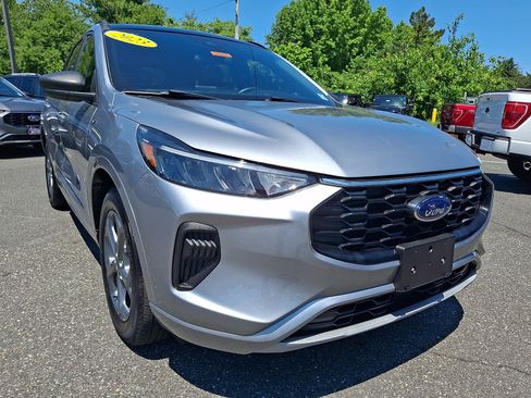 Certified 2023 Ford Escape ST-Line w/ Tech Pack #1 AWD/4WD image 2