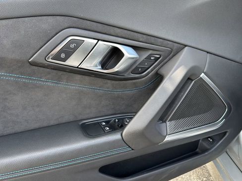 Used 2021 BMW Z4 M40i w/ Premium Package image 8