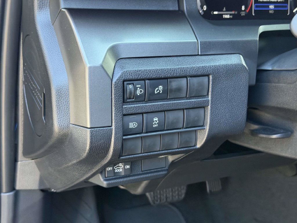 Certified 2026 Toyota Tacoma TRD Off-Road AWD/4WD image 20