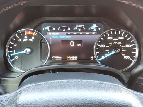 Used 2022 Ford F250 Platinum w/ FX4 Off-Road Package image 19