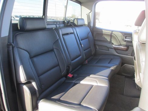 Used 2018 GMC Sierra 1500 SLT image 23