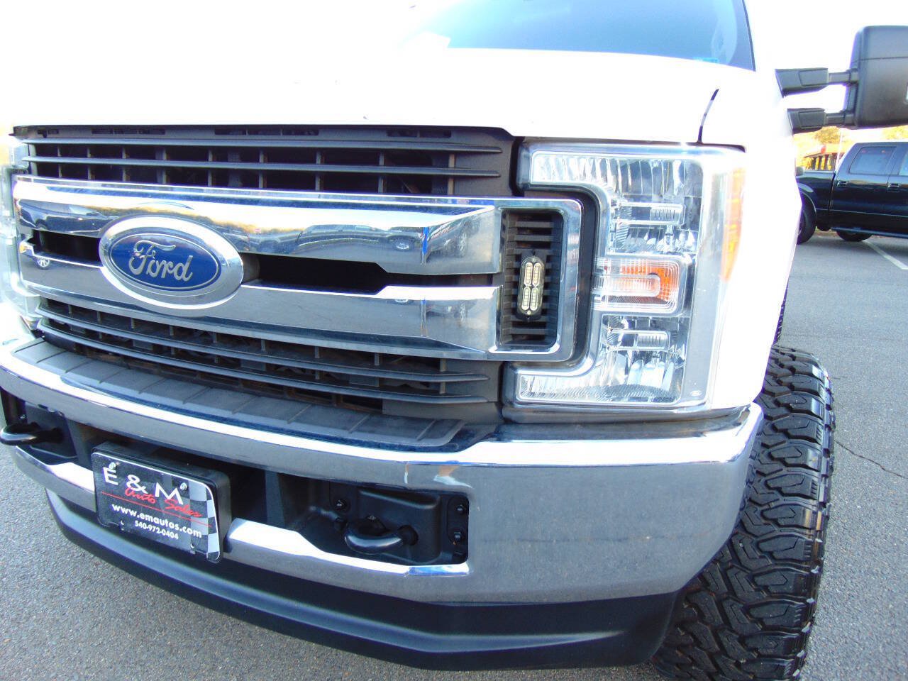 Used 2017 Ford F250 XLT AWD/4WD image 37