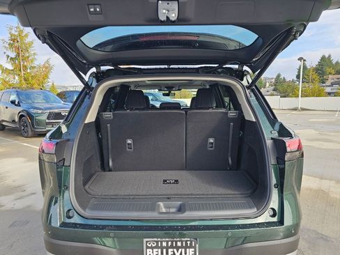 New 2026 INFINITI QX60 Luxe w/ Cargo Package image 16