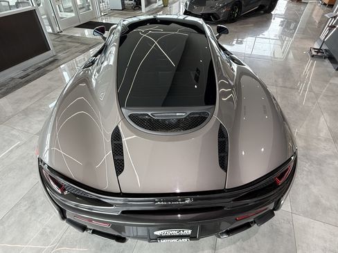 Used 2017 McLaren 570S RWD image 29