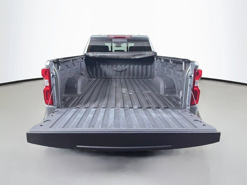 Used 2024 Chevrolet Silverado 1500 LT Trail Boss w/ Convenience Package II AWD/4WD image 23