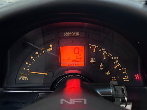 Used 1993 Chevrolet Corvette Convertible RWD image 33