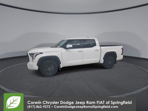 Used 2025 Toyota Tundra SR5 w/ SR5 Convenience Package image 13