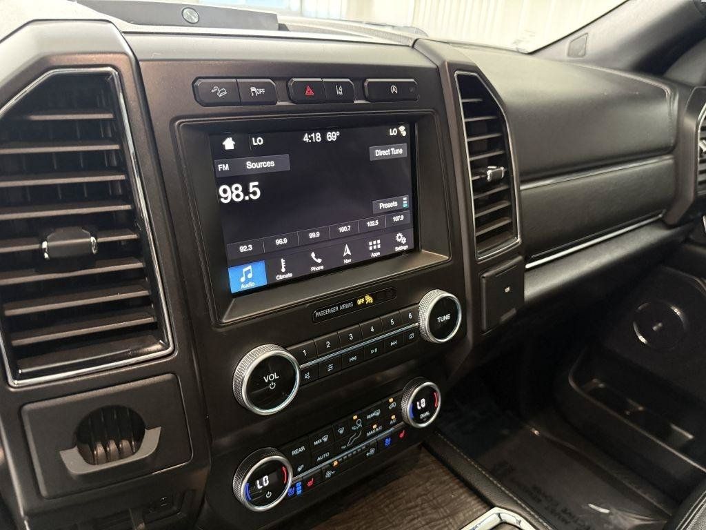 Used 2019 Ford Expedition Max Limited w/ Equipment Group 301A AWD/4WD image 19