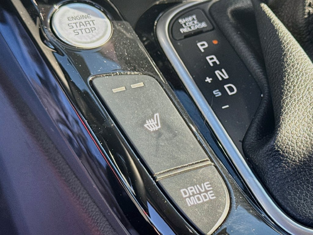 Certified 2025 Kia Soul EX FWD image 23