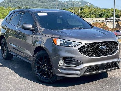 Certified 2024 Ford Edge ST-Line AWD/4WD image 2