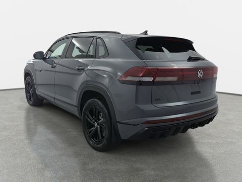 New 2026 Volkswagen Atlas Cross Sport SEL R-Line image 5