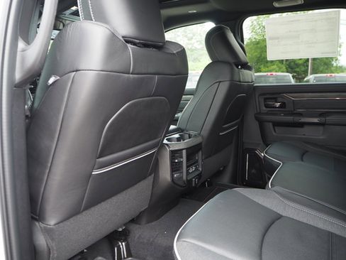 New 2025 RAM 2500 Limited image 12