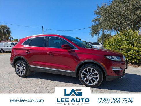 Used 2019 Lincoln MKC Select w/ Select Plus Package image 1
