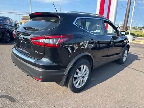 Certified 2022 Nissan Rogue Sport SV AWD/4WD image 5