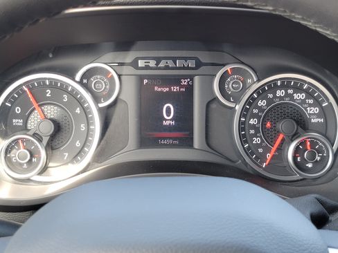 Used 2026 RAM 2500 Big Horn AWD/4WD image 10
