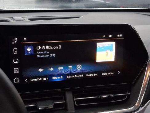 Used 2024 Chevrolet Trax ACTIV w/ Sunroof Package FWD image 29