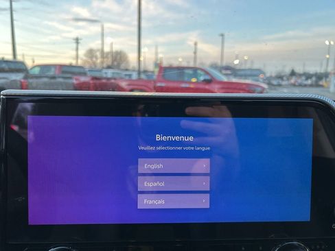 New 2026 Toyota Highlander Platinum image 13