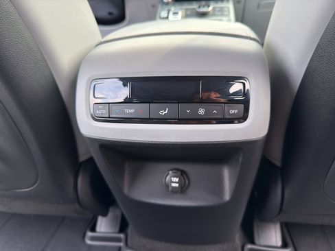 Certified 2025 Hyundai Palisade SEL AWD/4WD image 16