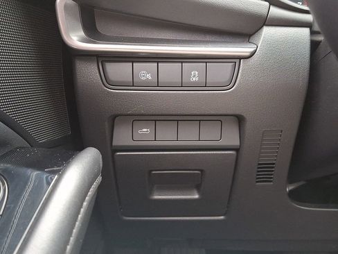 Used 2025 MAZDA MAZDA3 s image 26